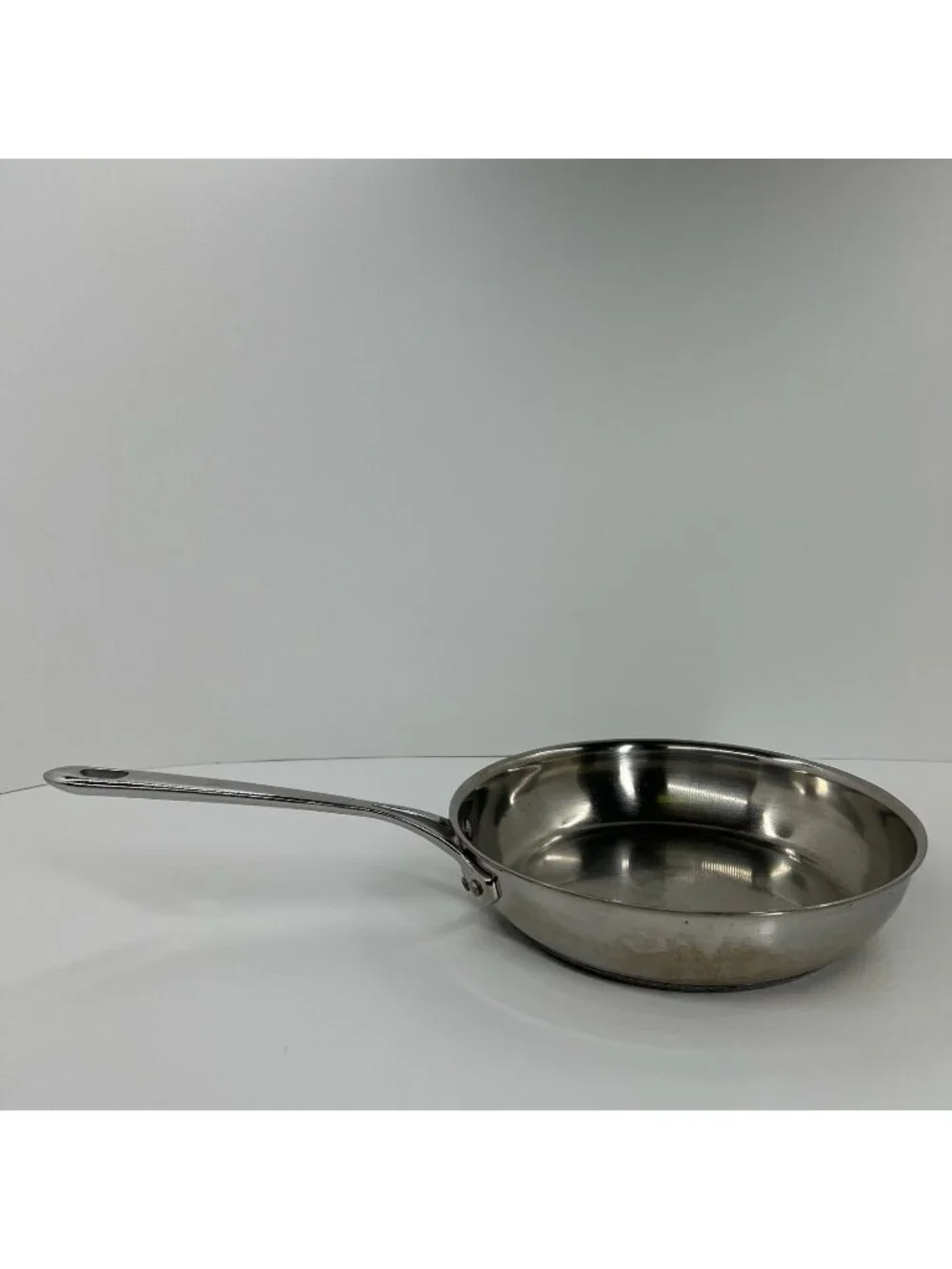 Dacor Hot Dots Stainless Steel Frying Pan Long Handle 10 in Skillet Round Silver